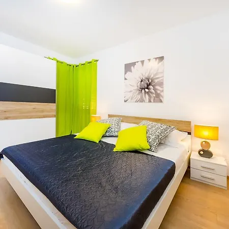 Διαμέρισμα Evergreen *