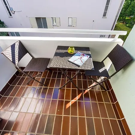 Evergreen Ζαντάρ